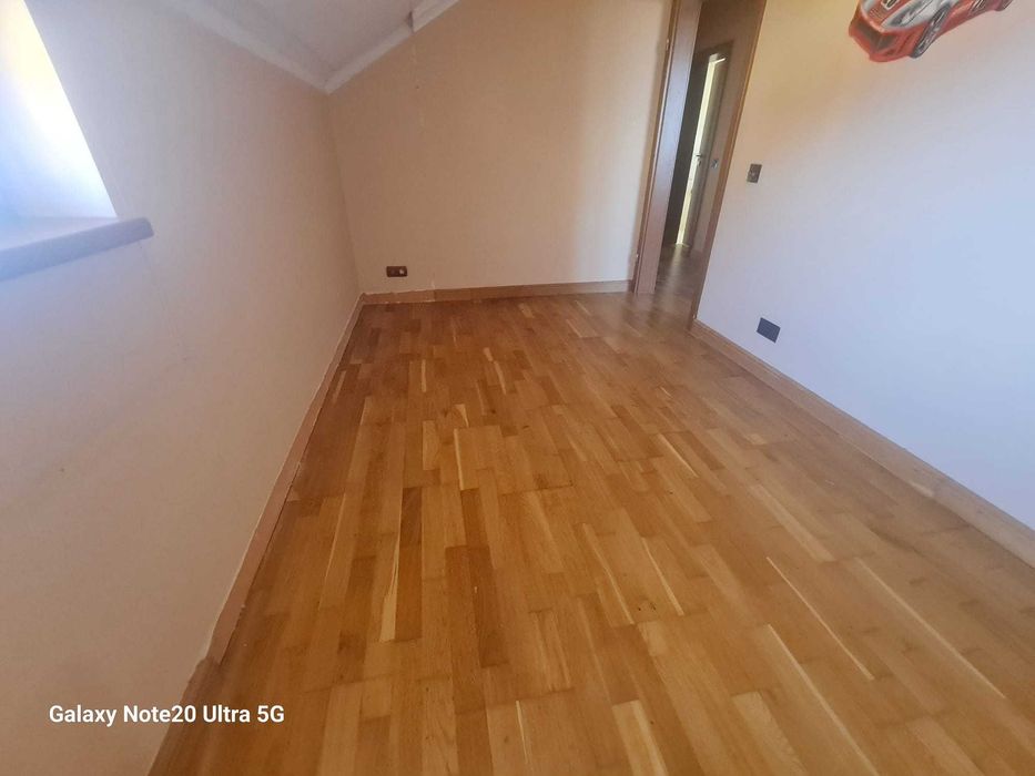 Vând Casă locuit duplex nemobilata imediat ocupabila zona Lucian Blaga
