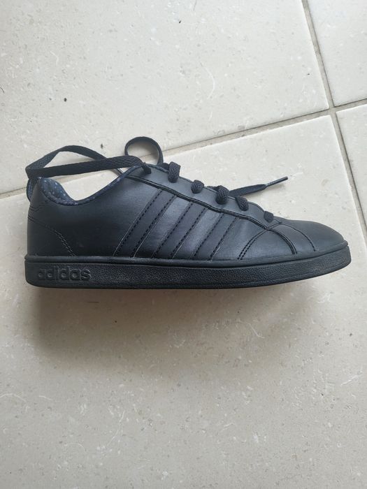 Дамски кецове Adidas