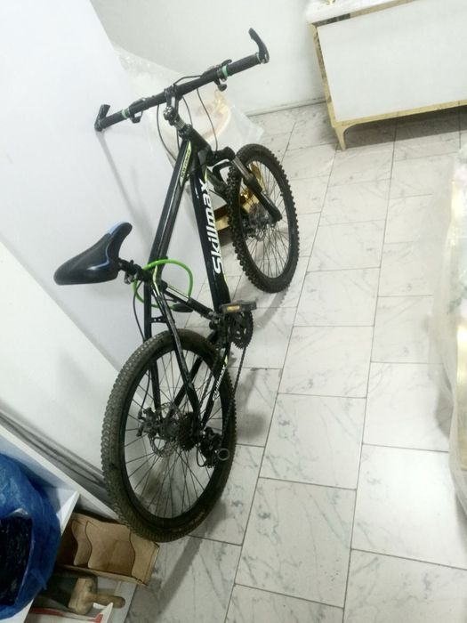 Srochno velosiped! Holati ideal! Hamma joyi ishliydi