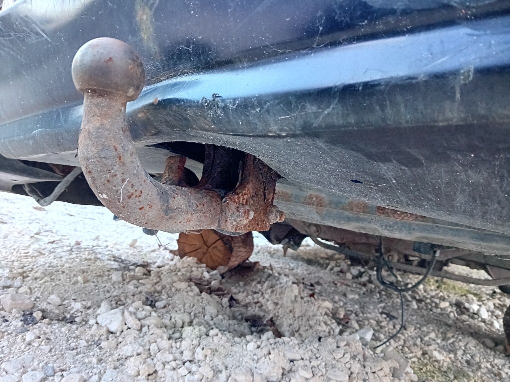 Теглич за Субару Легаси 3 Комби / Subaru Legacy 3 1998 - 2003 г