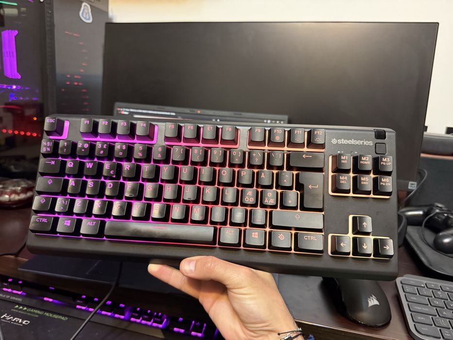 Tastatura Apex 3 Tkl