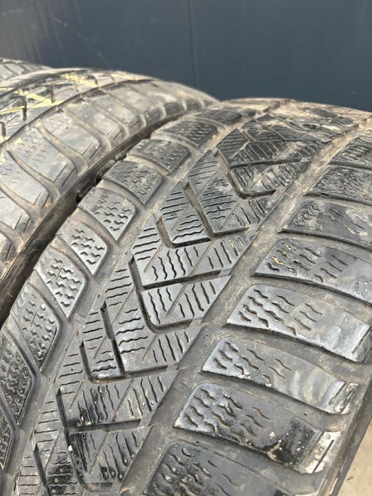 235/35R20 Pirelli - Stare foarte buna, livrare rapida, garantie