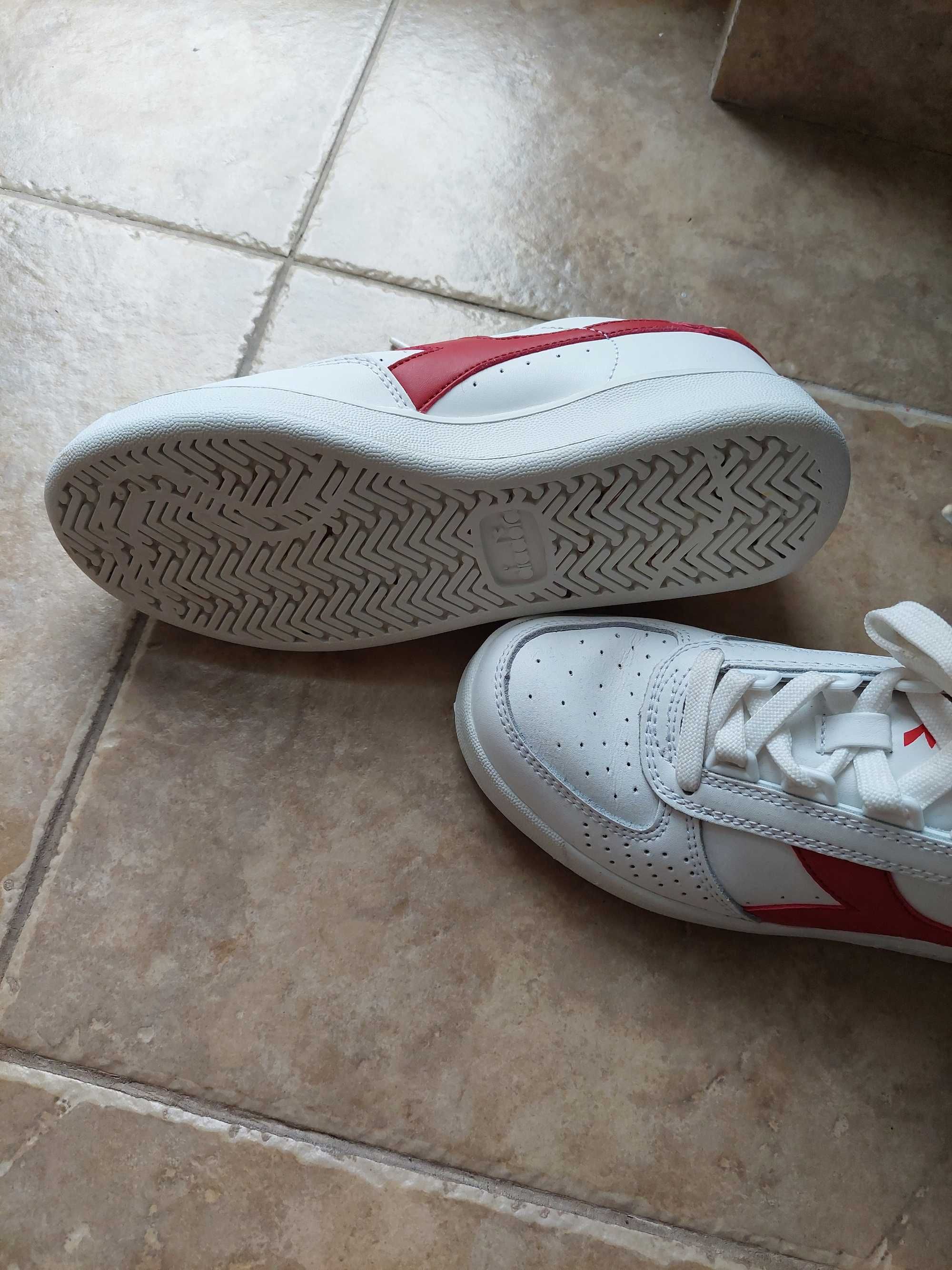 Diadora дамски маратонки намалени