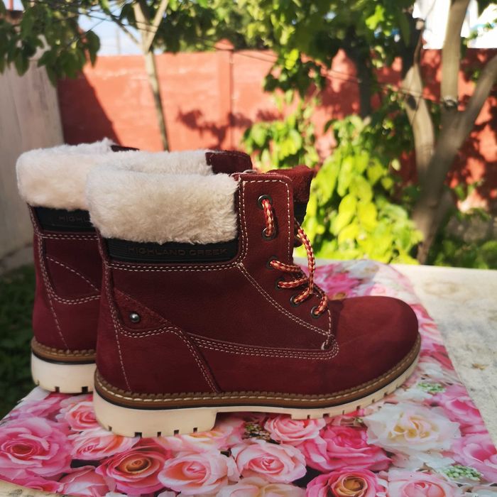 Ghete dama Highland creek de iarna,39,piele intoarsa,