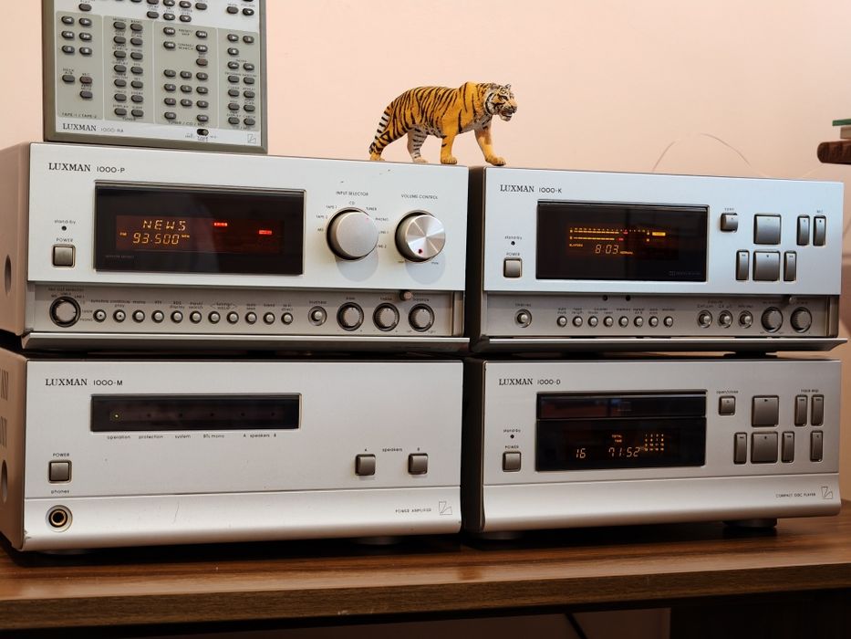 Luxman 1000M. Linie Hi-Fi clasa High-End. Cap serie. 10/10. Preț fix !