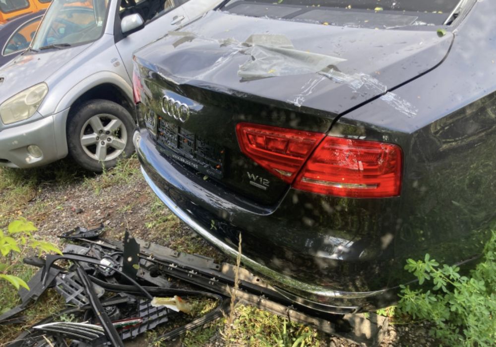 Audi a8 4.2 TDI на части