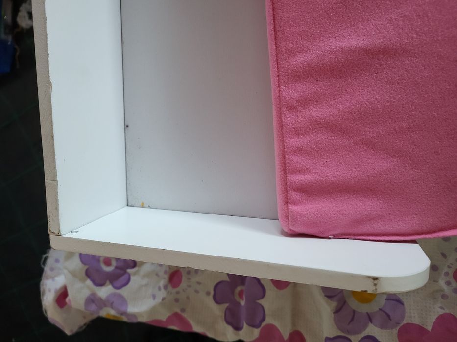 Papusa  și pătuț lemn  designa friend