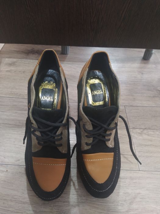 Продам ботильоны 35 размер