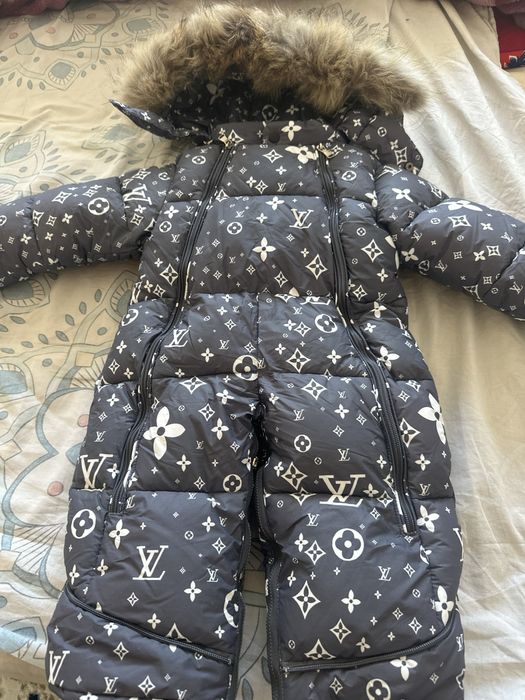 комбинезон детский новый