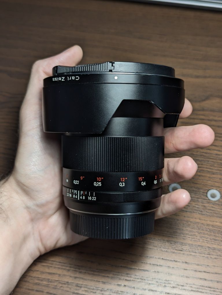 Carl Zeiss Distagon 2.8/21 ZE - EF mount Canon
