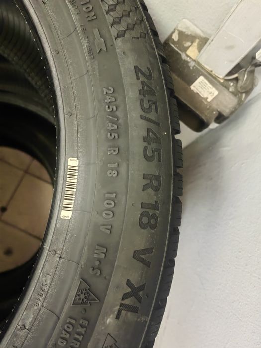 4бр чисто нови зимни гуми Continental WinterContact TS870P 245/45R18