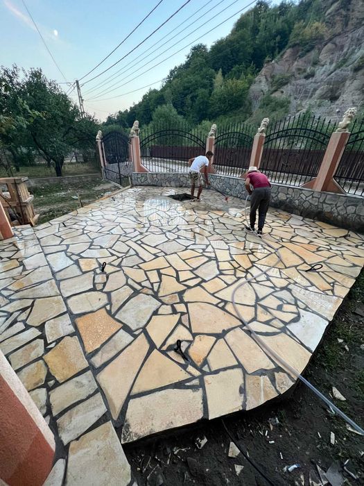 piatra naturala de munte si montaj profesional