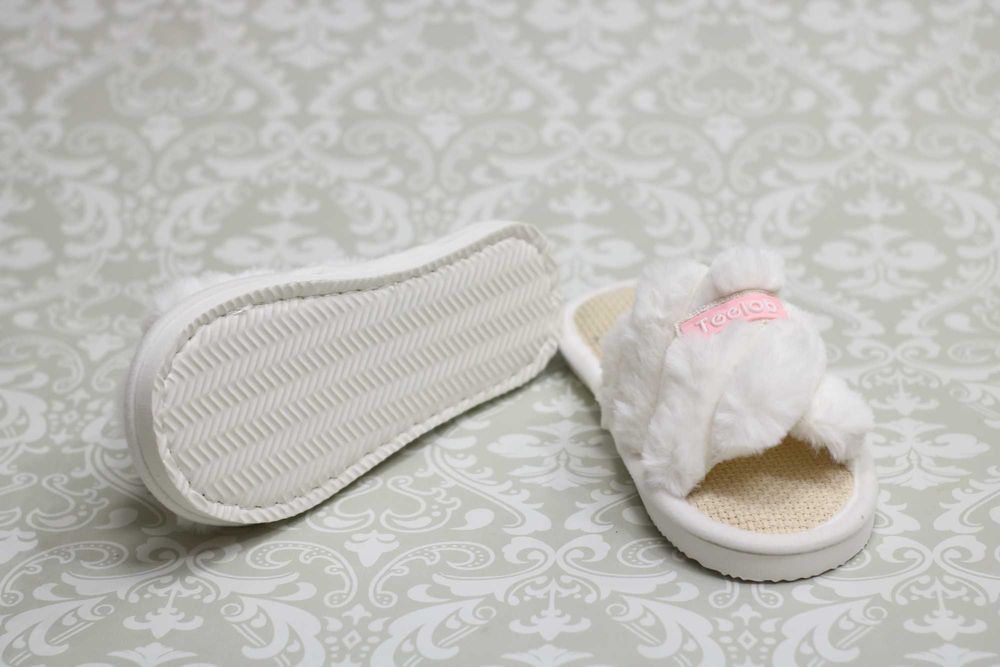 Papuci dama, doua modele