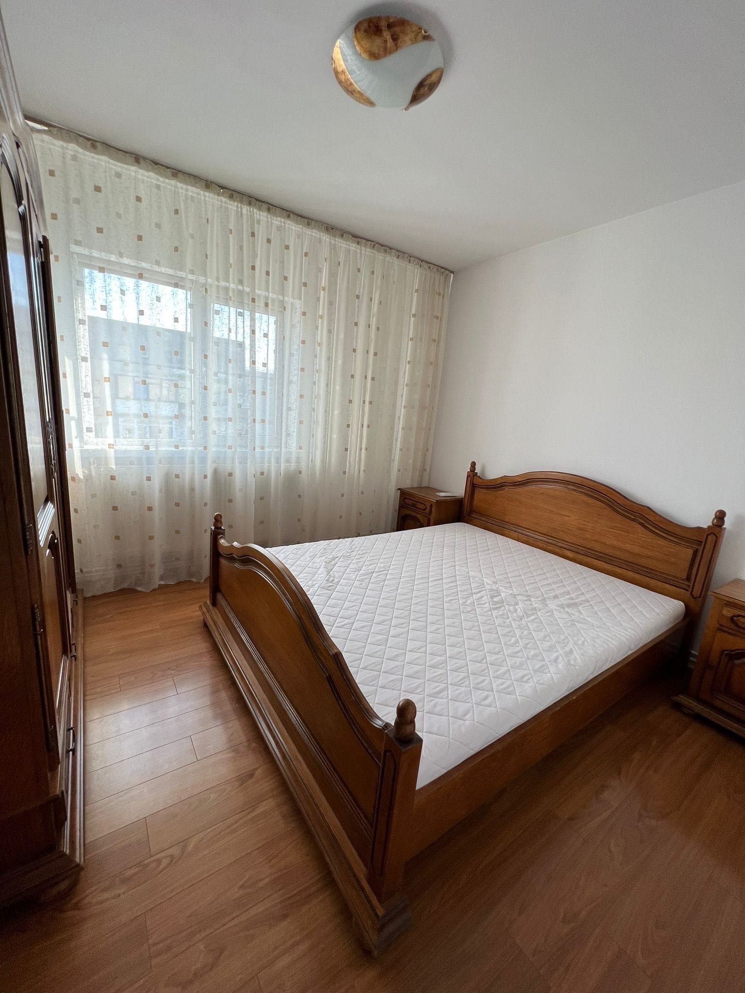 Apartament 4 camere - zona Gorjului/Valea Lunga - proprietar