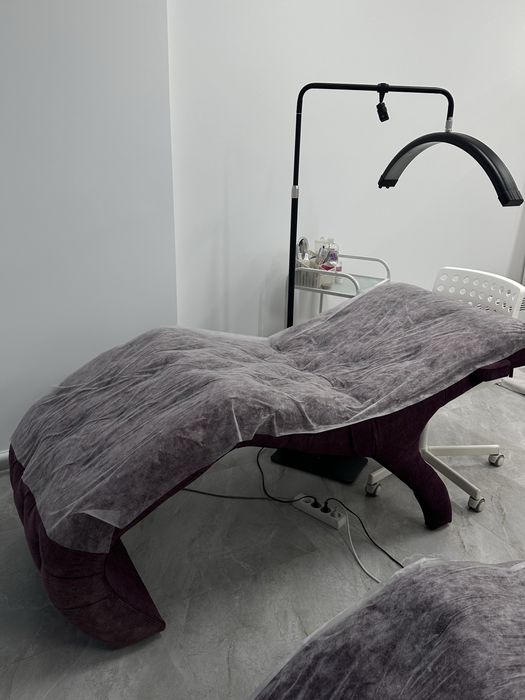 Аренда кушетки для лешмейкера или ламимейкера 60.000 тенге