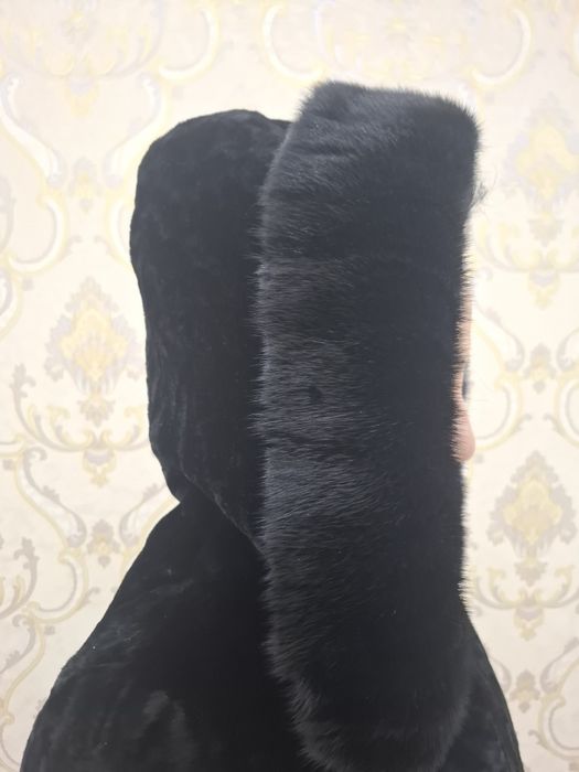 Продается мутоновая шуба