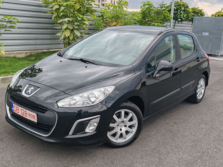 Vând PEUGEOT. 308.  1.4 benzina EURO 5