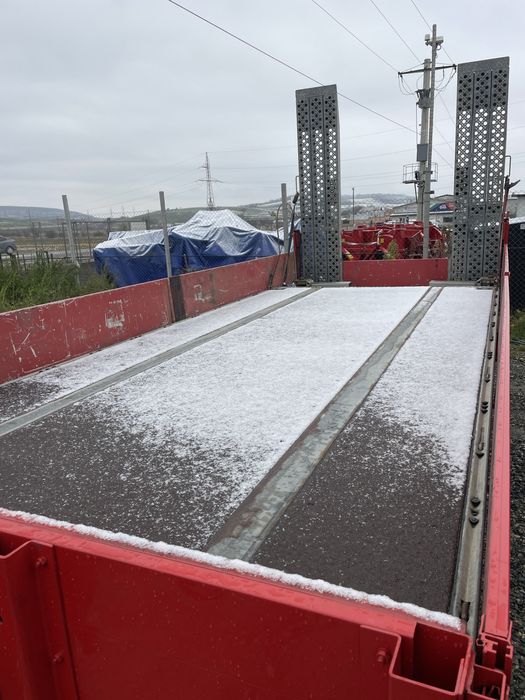 Remorca tip trailer utilaje container