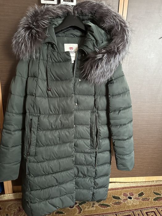 Женский зимний пуховик, размер M