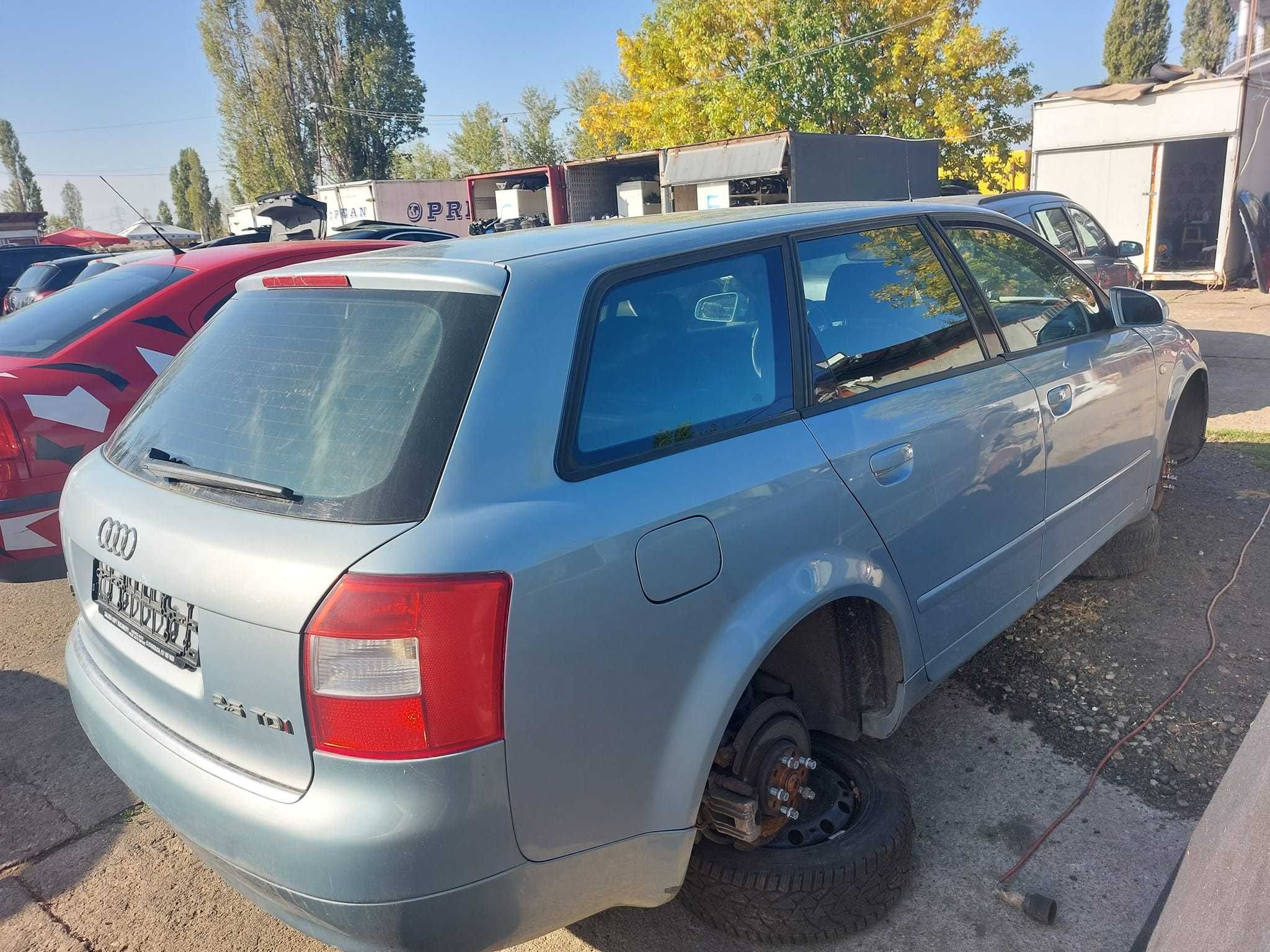 Dezmembrez Audi A4 2.5 Diesel Din 2004-AKE