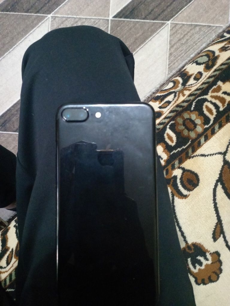Обменяю айфон7+128гб