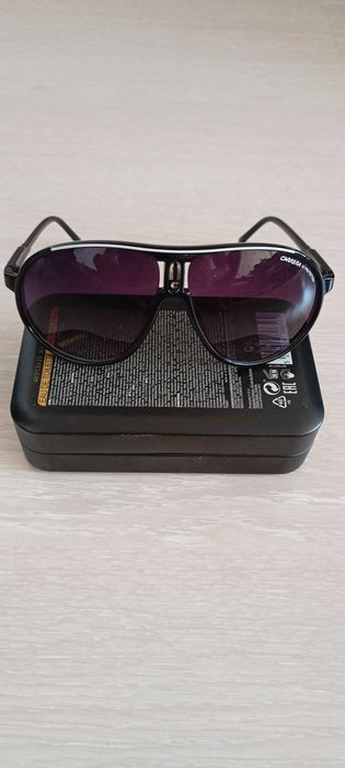 Слънчеви очила Carrera