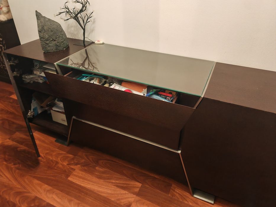 Bufet/comoda/servanta/dulap maro (wenge)