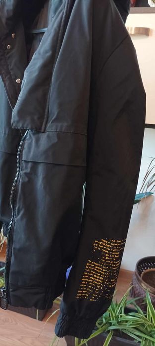 Черно Яке Off-White