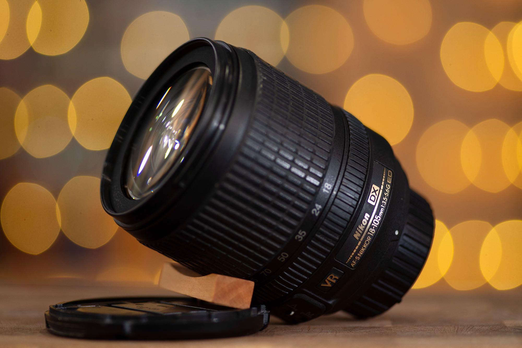 Nikon AF-S 18-105mm f/3.5-5.6G ED VR обектив Никон