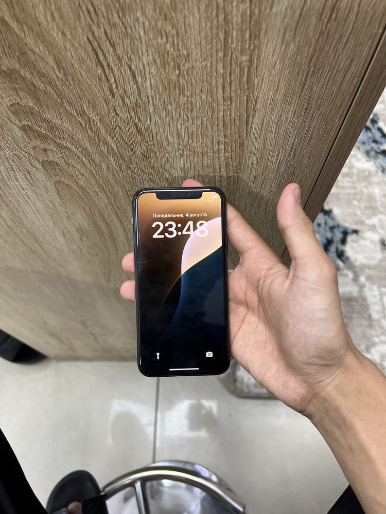Iphone 11 pro 64 tali