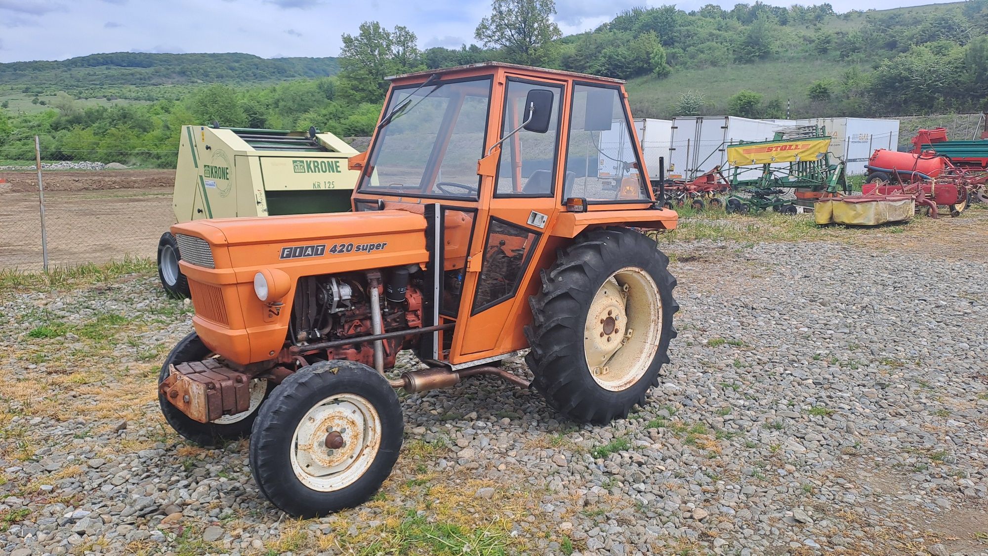 Tractor FIAT 420 in 3 cilindre stare originala recent adusa