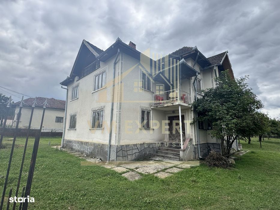 Casă 7 Camere Teren 468 Mp Bughea De Sus Argeș