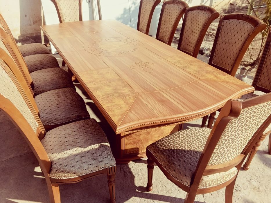 Стол стул фабричный  сотилали