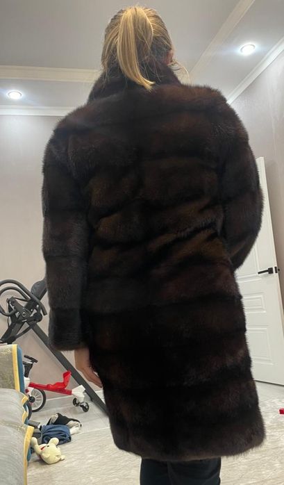 Продам норковую шуба