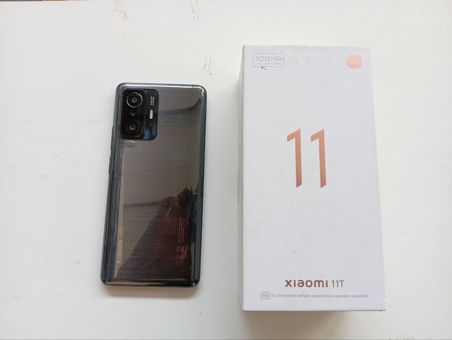Xiaomi 11 t  8/256  полном комплекте