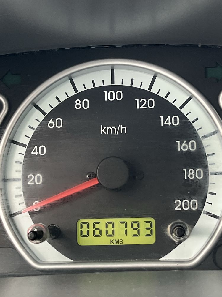 Nexia 2 1.5 sonc ideal 60.000KM
