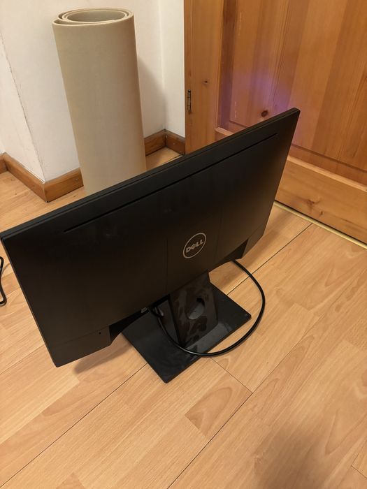 Dell Монитор 1920х1080 24 инча