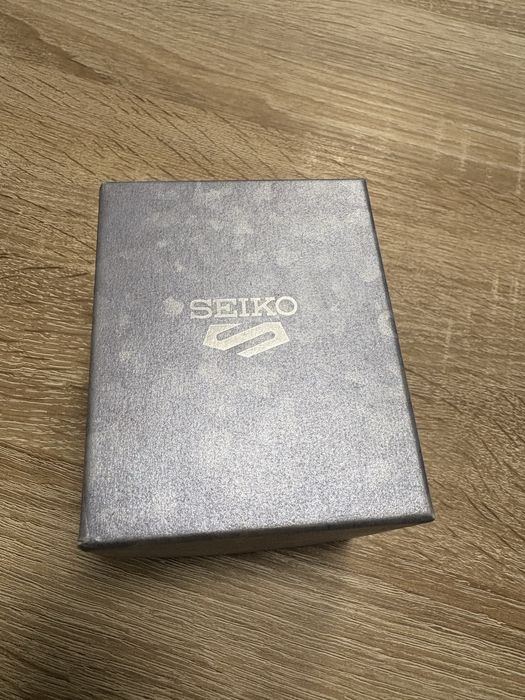 Часовник Seiko 5