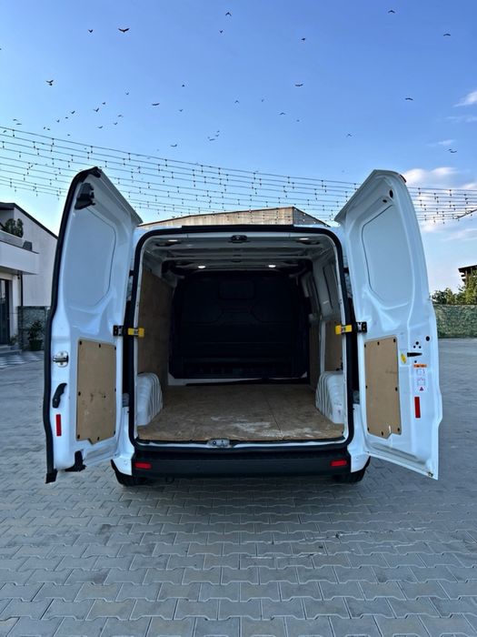 Ford Transit Custom 2023 -50000 km- ca noua 2.0 TDCI 130 CP Euro 6