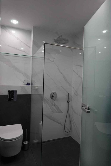 Дава се под наем Четиристаен апартамент в София, Света Троица - 118 кв.м за 797.64 € - Снимка #13