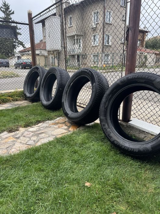 Продавам 4 бр. Michelin Alpin 5 235/55r19