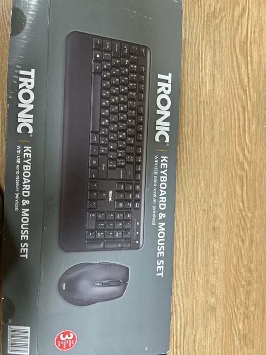 Клавиатура и мишка Tronic