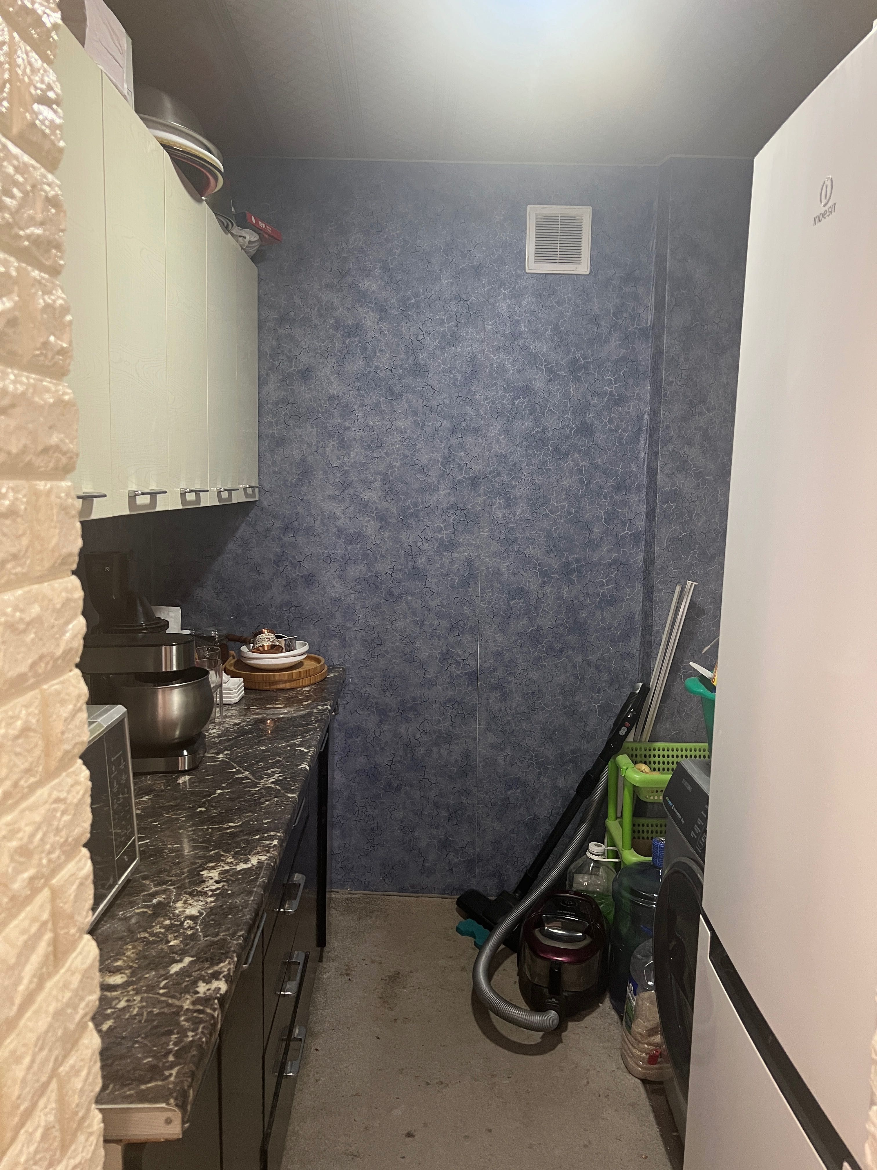 Продам 3-х комнатную квартиру 3/2/4 в Мирзо Улугбекском районе.