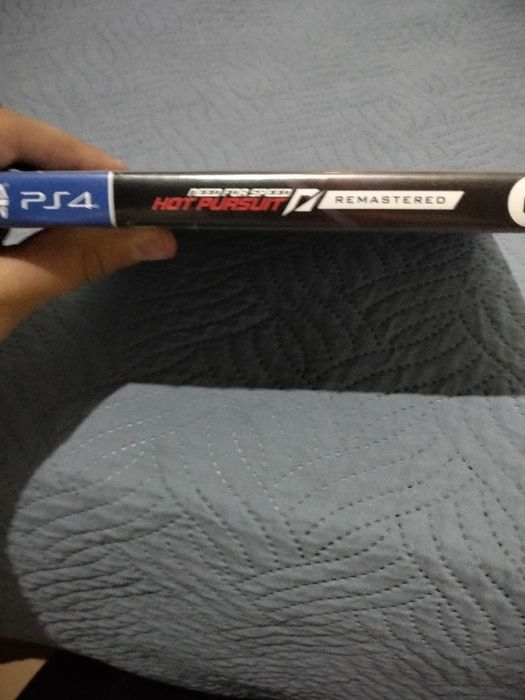 Продавам волан и педали + need for speed