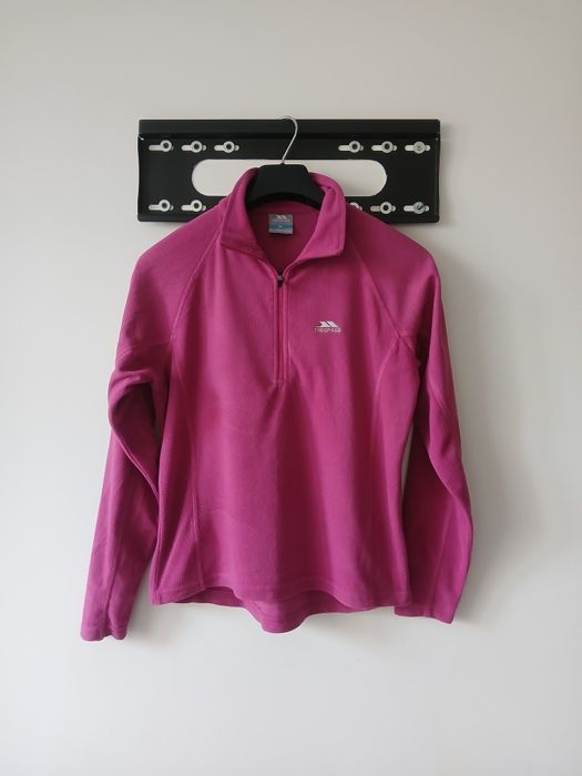 Много дрехи M размер