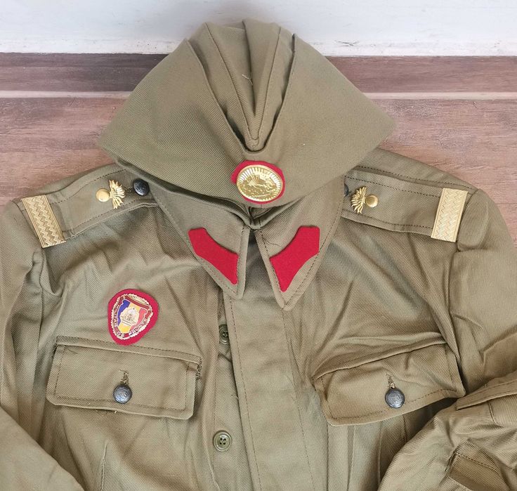 Sergent Uniforma militara + camasa perioada comunista