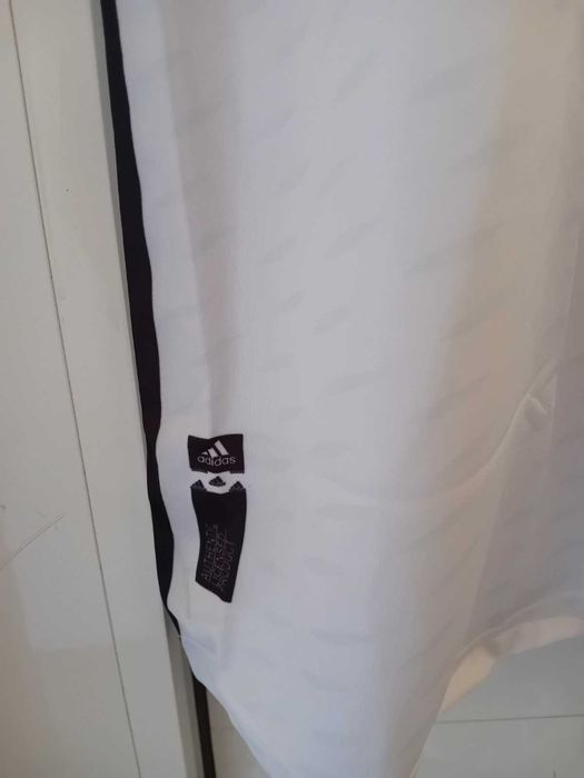 Чисто нов оригинален екип на Реал Мадрид - Бензема