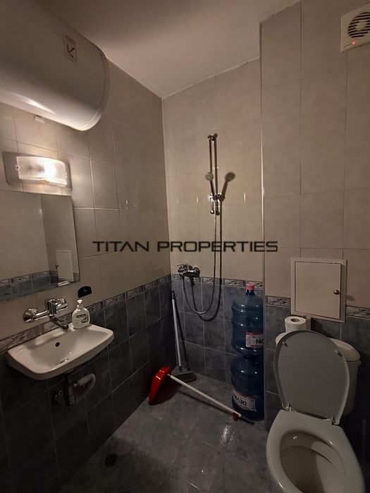 Продава се Офис в Бургас, Център - 47 кв.м за 1320 €/кв.м - Снимка #2