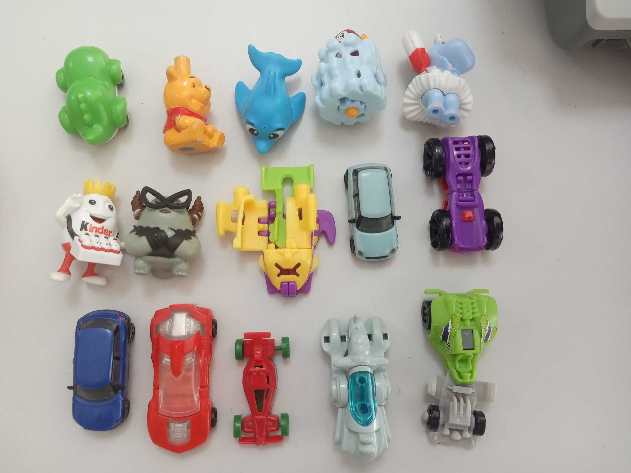Играчки от шоколадови яйца Kinder