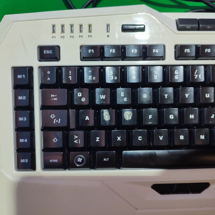 Tastatura gaming Roccat ISKU FX iluminata color